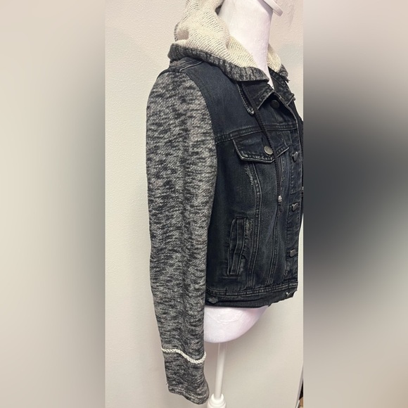 Free People Denim Knit Sleeve Hooded Distressed Jean Trucker Jacket - Picture 4 of 8
